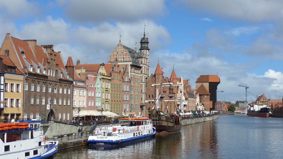 Gdansk Private Walking Tour - Historical Experience