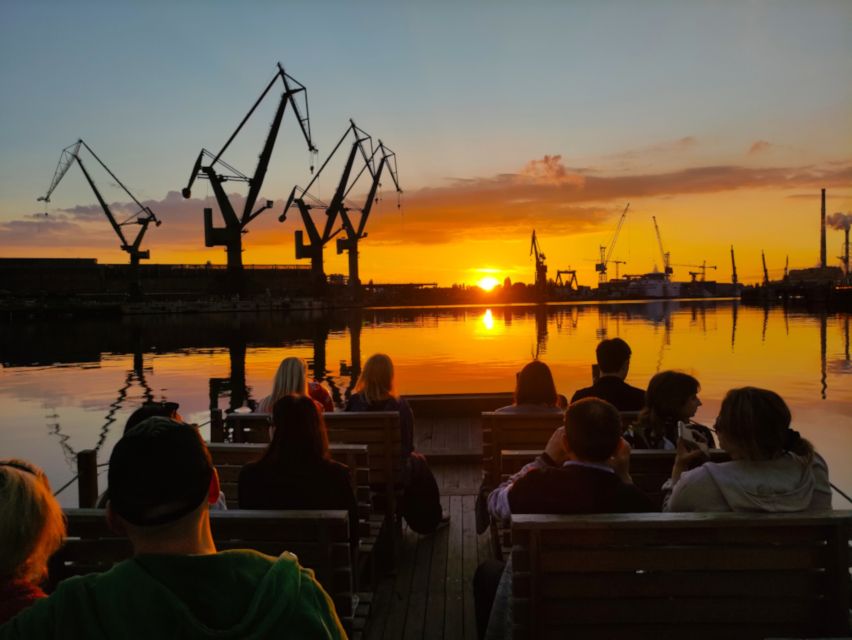 Gdańsk: Sunset Cruise on a Historic Polish Boat - Experience Highlights
