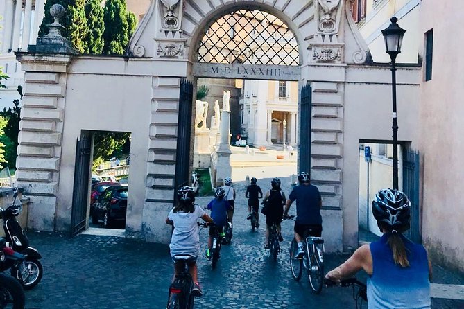 Gems of Rome-Ebike Tour With Gastronomy Experience - Traveler Reviews