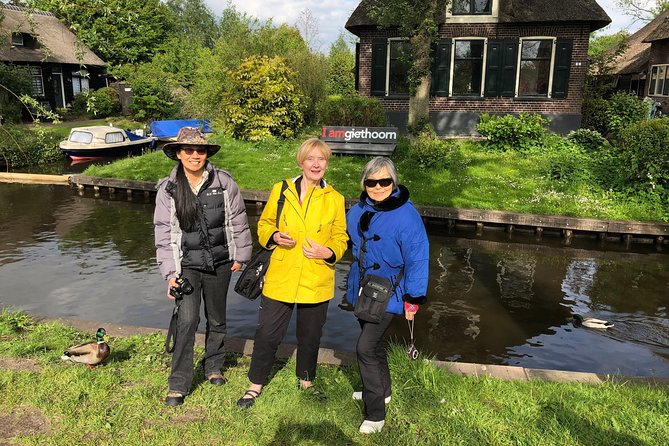 Giethoorn - Volendam - Zaanse Schans (Holland Dream Tour) - Traveler Experiences