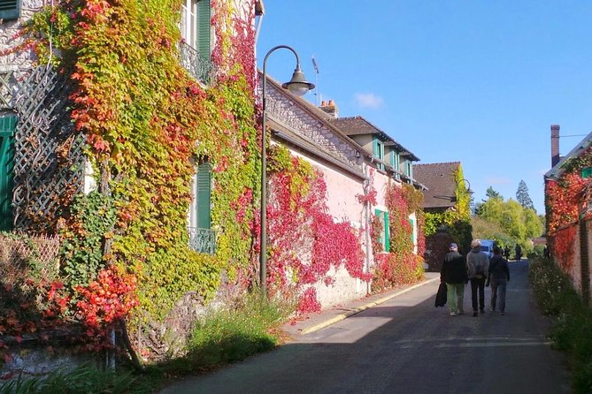 Giverny Half-Day Trip From Paris With Private Driver - Booking Details