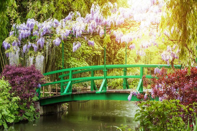 Giverny Monet'S House and Gardens Half Day Tour From Paris - Inclusions and Extras