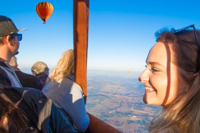 Gold Coast Hot Air Balloon Winery Breakfast Return Transfers - Traveler Experience