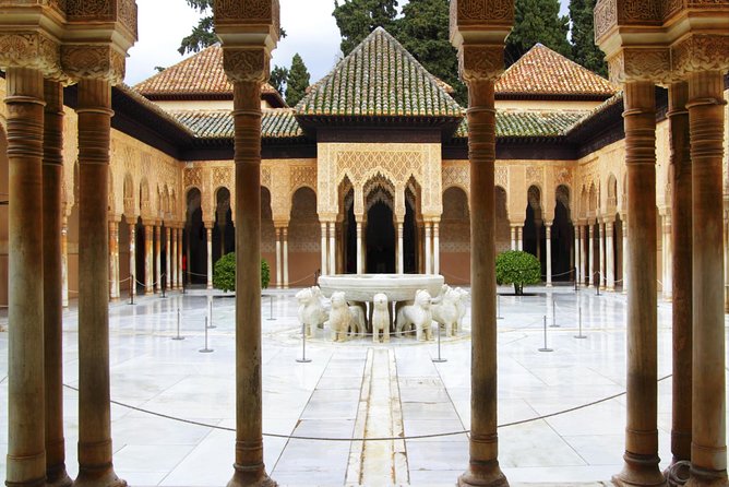 Granada Walking Tour Including Alhambra, Albaicin and Sacromonte - Inclusions and Schedule