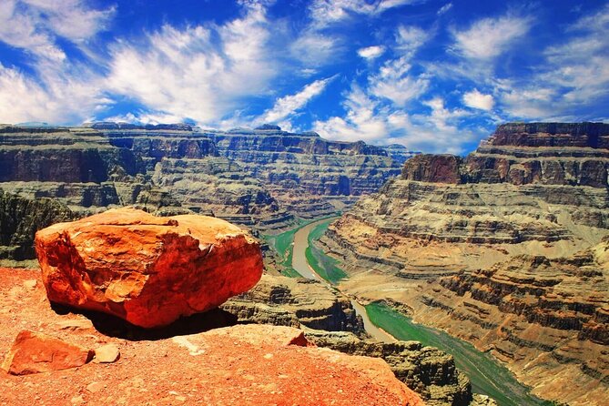 Grand Canyon, Hoover Dam Stop and Skywalk Upgrade With Lunch - Tour Guides