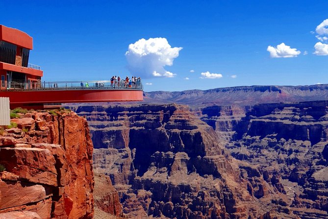 Grand Canyon Skywalk & Hoover Dam Small Group Tour - Itinerary Highlights
