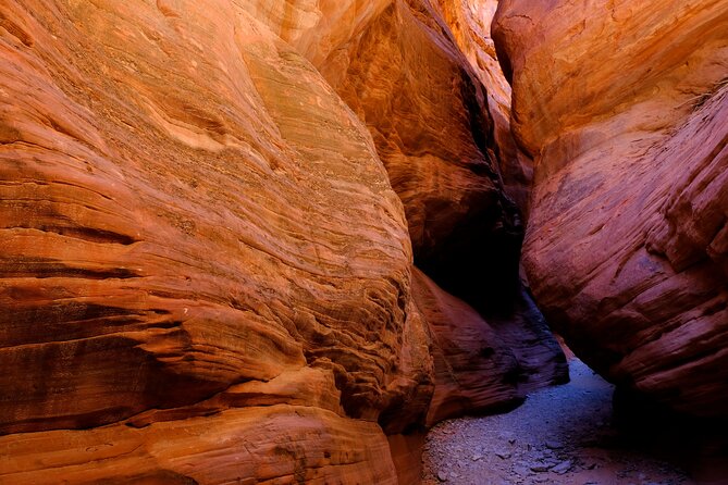 Great Chamber/Peekaboo Slot Canyon UTV Tour 4hrs - Confirmation and Accessibility Information