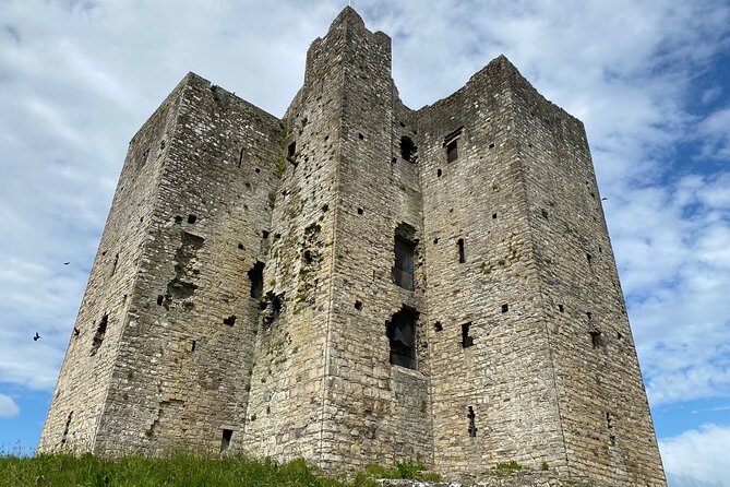 Guided Day Tour of Hill of Tara Trim Castle and Bective Abbey - Hill of Tara Highlights