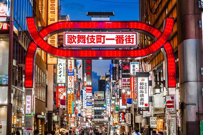 Guided Food and Drink Tour in Shinjuku - Alcoholic Beverage Selection