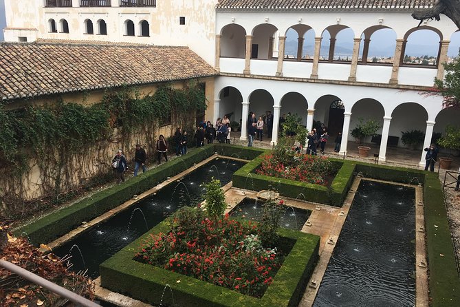 Guided Tour of Le Alhambra and Albayzin (Mar ) - Tour Inclusions