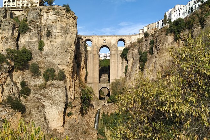 Guided Tour of Ronda With an Official Guide - Itinerary Highlights