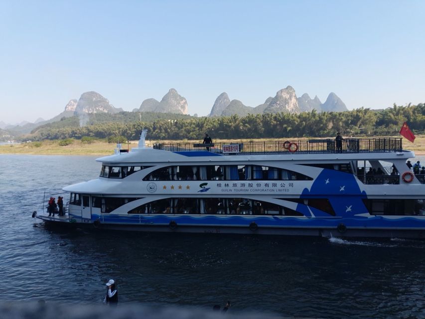 Guilin: Private Full-Day Li River Cruise and Liusanjie Show - Captivating Sights on Li River Cruise