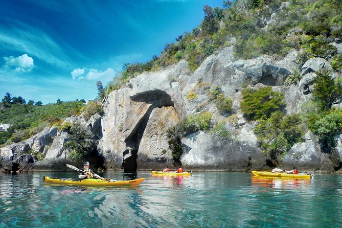 Half-Day Kayak to the Maori Rock Carvings in Lake Taupo - Kayaking Experience