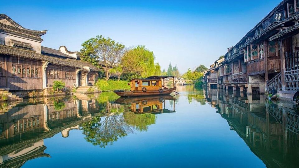 Hangzhou: Private Day Tour to Wuzhen Water Town - Experience Highlights