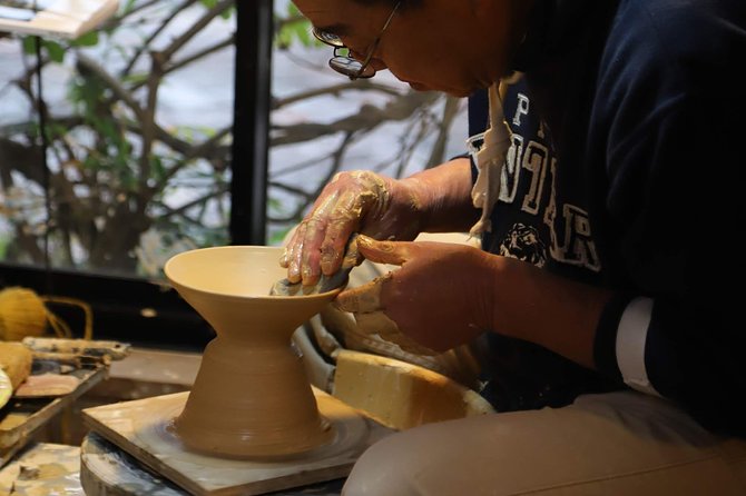 Hasami Ware Study Tour With Special Guide 400 Years History and Modern Daily Use Pottery - Historical Significance of Hasami Ware