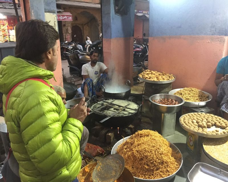 Heritage Walk & Street Food Tasting in Jaipur - Tour Description