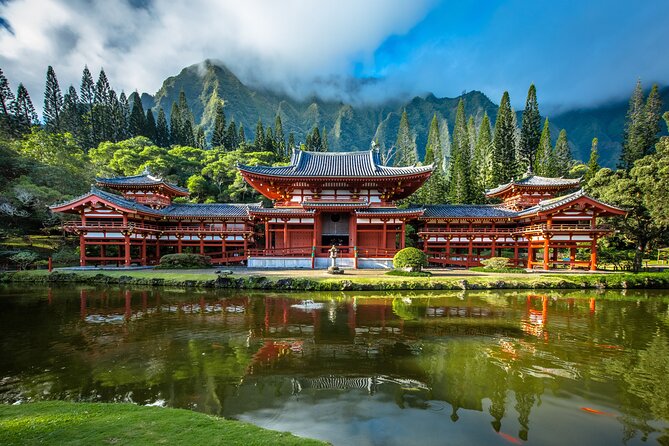 Hidden Gems of Oahu Circle Island Tour With Byodo in Temple - Scenic Stops and Photo Ops