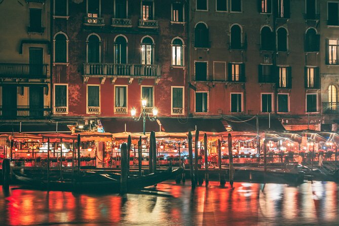 Highlights and Hidden Gems Night Tour in Venice - End Point and Logistics