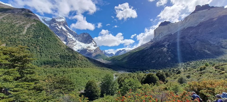 Hike Valle Frances, Torres Del Paine - Tour Description