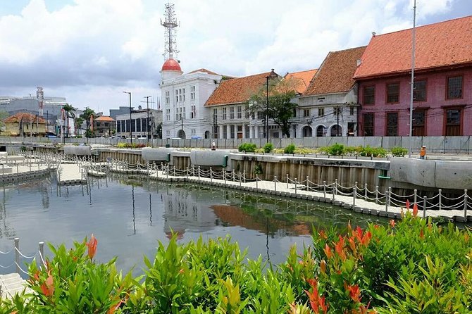 Historic Jakarta Half-Day Private Tour With Lunch and Souvenir - Customer Feedback and Experiences