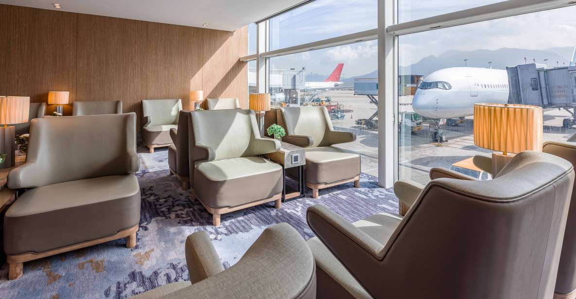 HKG Hong Kong International Airport: Premium Lounge Entry - Lounge Experience