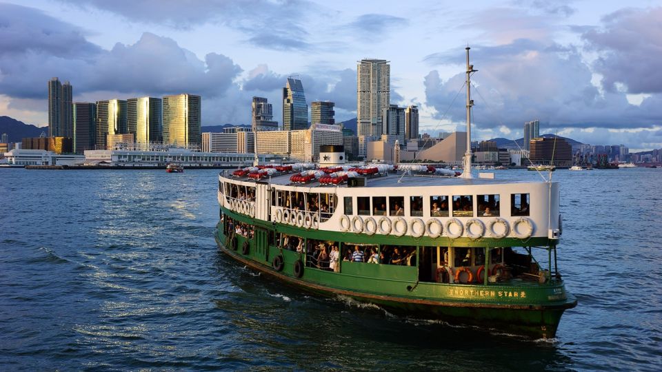 Hong Kong: City Highlights Guided Tour W/Entry Fees & Lunch - Experience Highlights