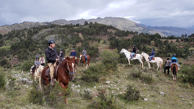 Horseback Riding in Cusco to the Temple of the Moon - Temple of the Moon Exploration