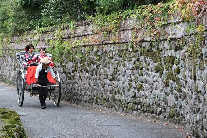 Hot Spring Capital of Yufuin Rickshaw Tour - Tour Highlights and Itinerary