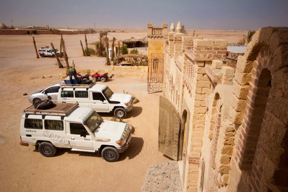 Hurghada: 6-Hour Jeep Desert Safari, Dinner, and Show - Experience Highlights