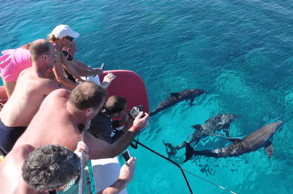 Hurghada: Catamaran Sailing Cruise With Snorkeling and Lunch - Activities and Inclusions