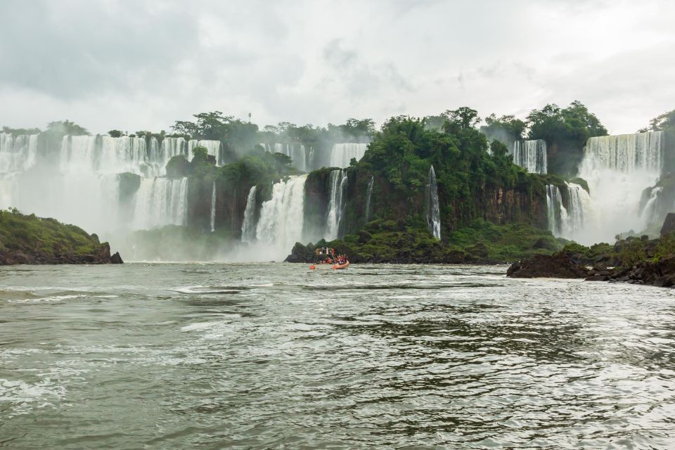 Iguassu Falls: Guided Tour & Macuco Safari on Pontoon Boats - Cancellation and Booking Details