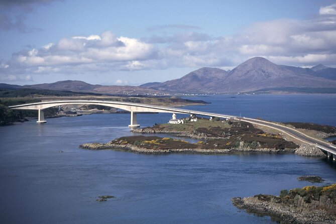 Inverness to Eilean Donan Castle & Skye Bridge Viewpoint Tour - Departure Details