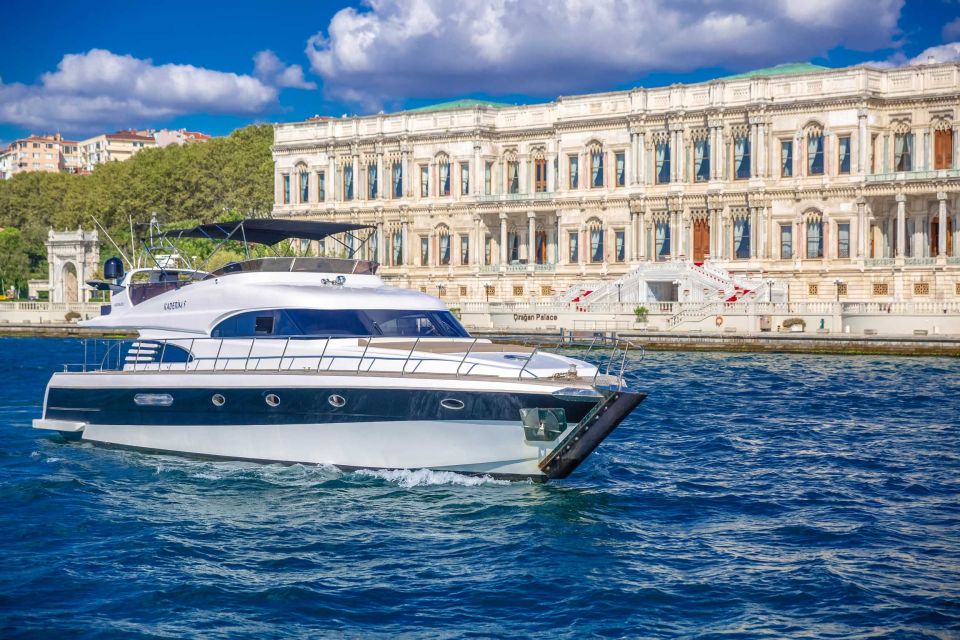 Istanbul: Private Bosphorus Cruise on a Luxurious Yacht - Experience