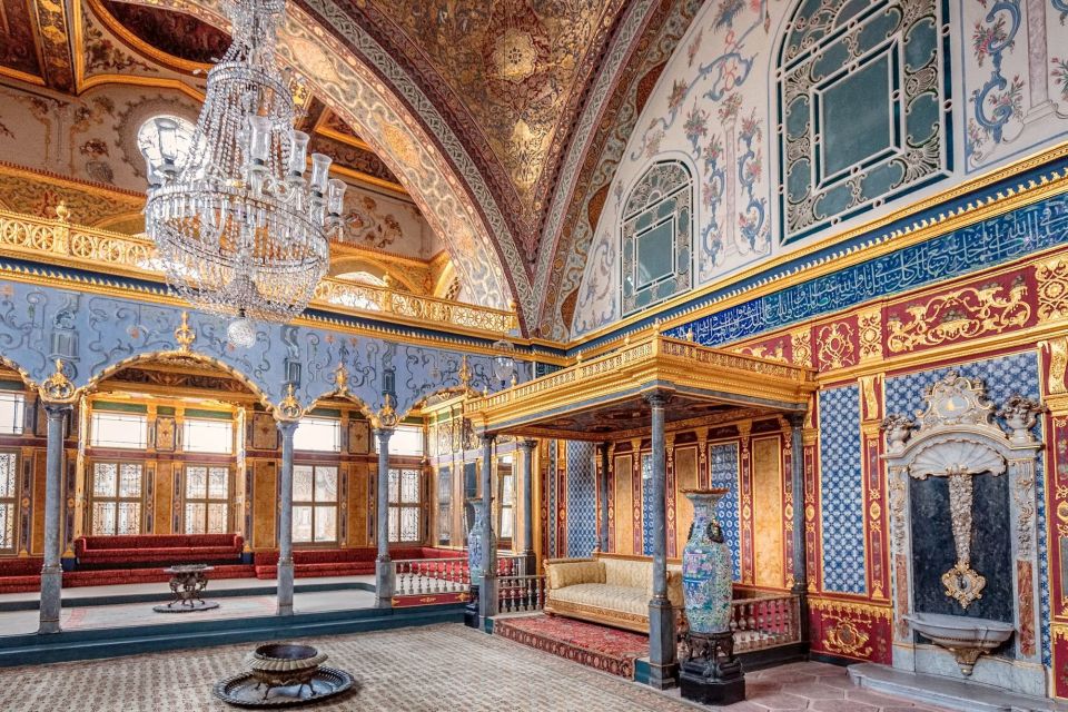 Istanbul: Private Tour of Topkapi Palace and Grand Bazaar - Inclusions in the Tour Package