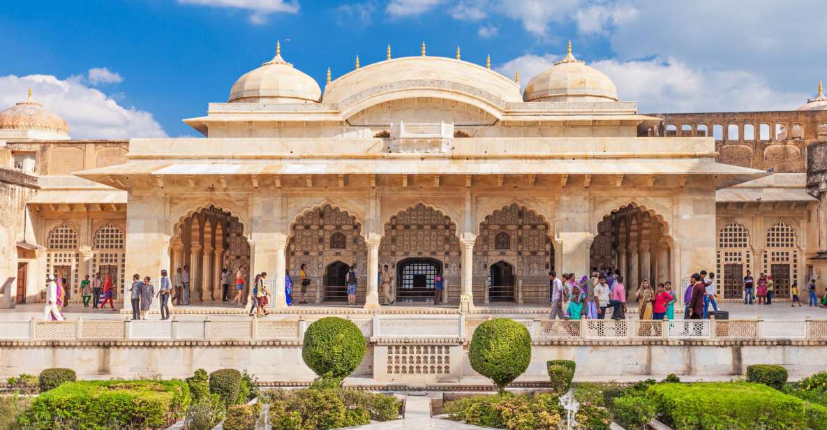 Jaipur Amer Fort, Jal Mahal & Stepwell Private Half-Day Tour - Tour Experience