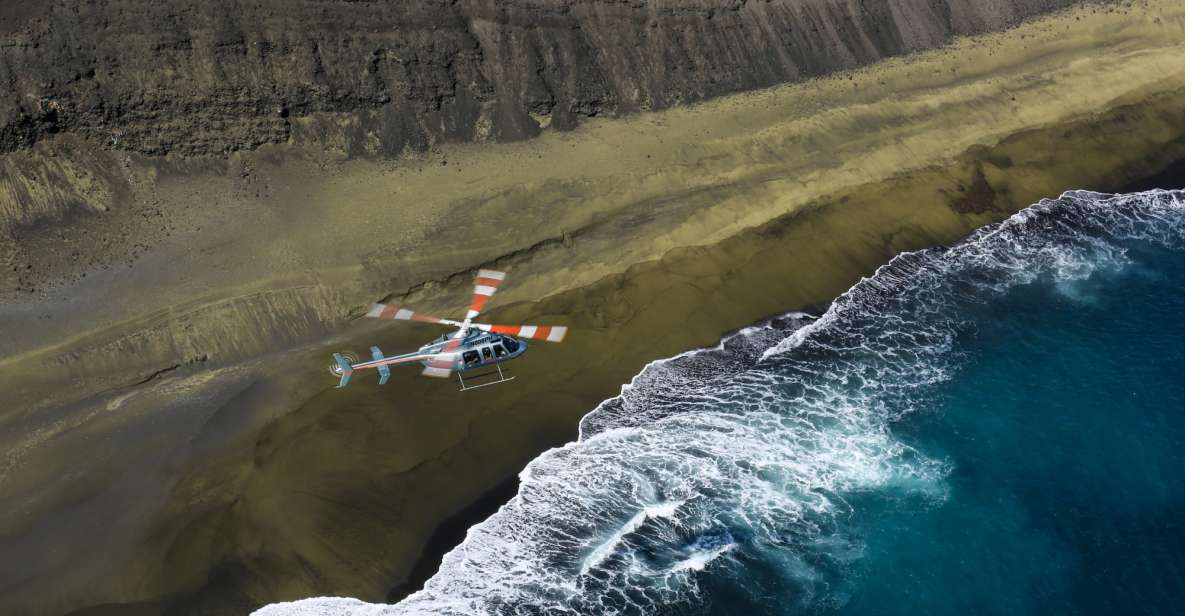 Kailua-Kona: Volcano and Kohala Landing Helicopter Tour - Tour Experience