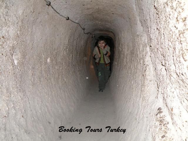 Kaymaklı Underground City & Red Valley Sightseeing Tour - Sightseeing Experience