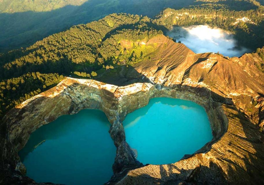 Kelimutu Three Colored Crater Lake 2D1N Tour - Booking and Payment Details
