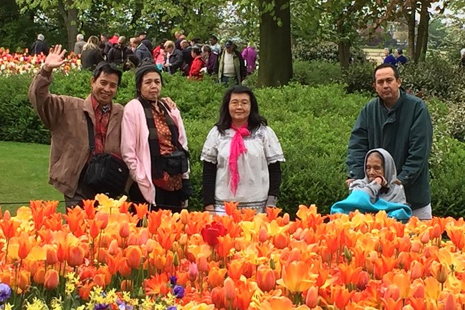 Keukenhof Tulip Gardens and Giethoorn - Holland Spectacle Tour - Booking Information