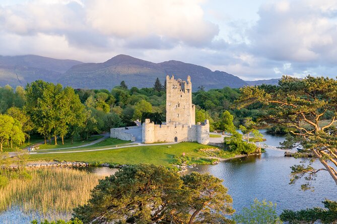 Killarney Jaunting Car Tour With Craft Brewery Beer & Pizza - Starting Point Information
