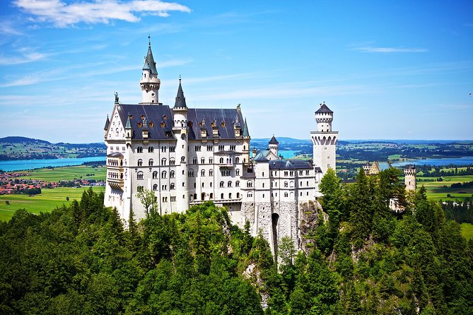 King Ludwig Castles Neuschwanstein and Linderhof Private Tour From Salzburg - Pricing and Group Size