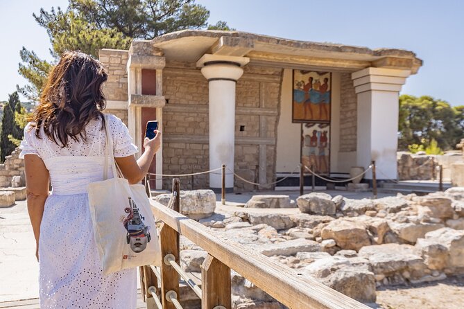 Knossos Palace & Archeological Museum: E-Tickets With Audio Tours - Benefits of E-Tickets With Audio Tours