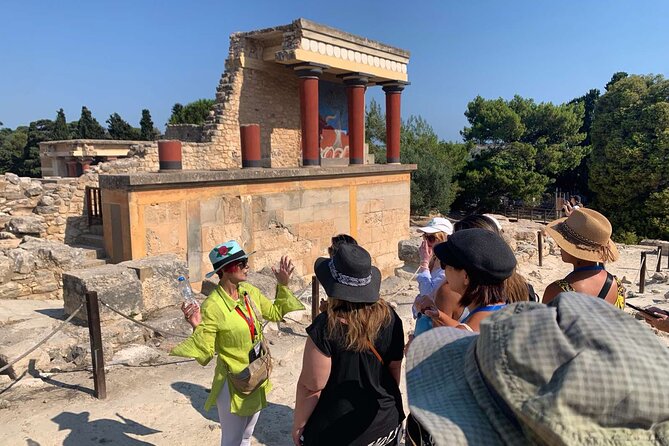 Knossos Palace Skip-The-Line Ticket (Shared Tour - Small Group) - Meeting and Logistics