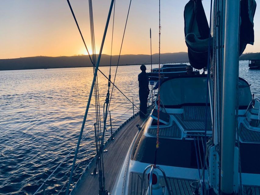 Knysna Sunset Sailing Cruise With Light Dinner and Wine - Experience Highlights