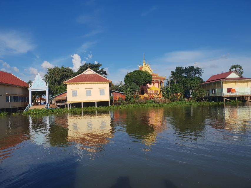 Koh Ker, Beng Mealea and Floating Village. - Booking Information