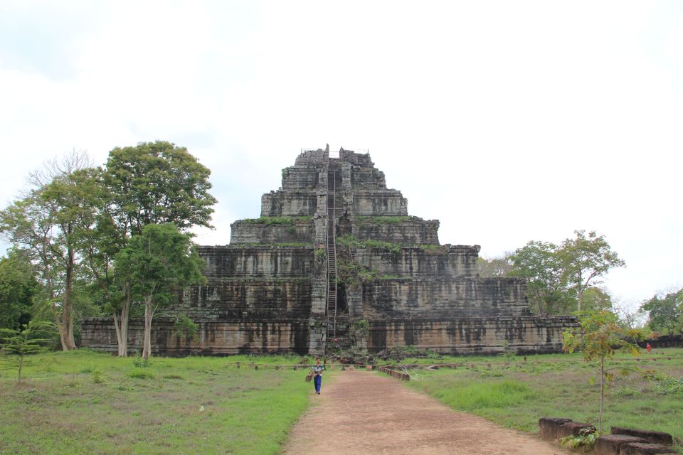 Koh Ker & Beng Mealea Full Day Private Tour - Koh Ker Temple Exploration