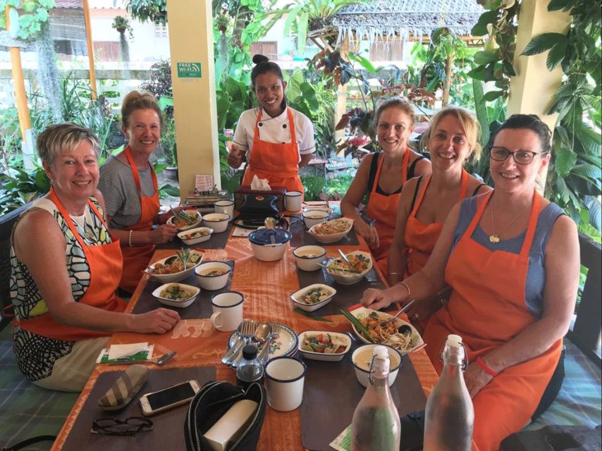 Koh Samui: Thai Cooking Class With Local Market Tour - Experience