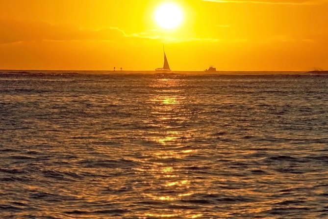 Kona-Kohala Coast Sunset Sail by Catamaran From Waikoloa - Reviews Highlights