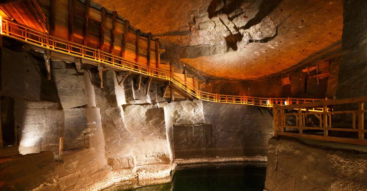 Krakow and Wieliczka Salt Mine Tour From Warsaw - Itinerary Details