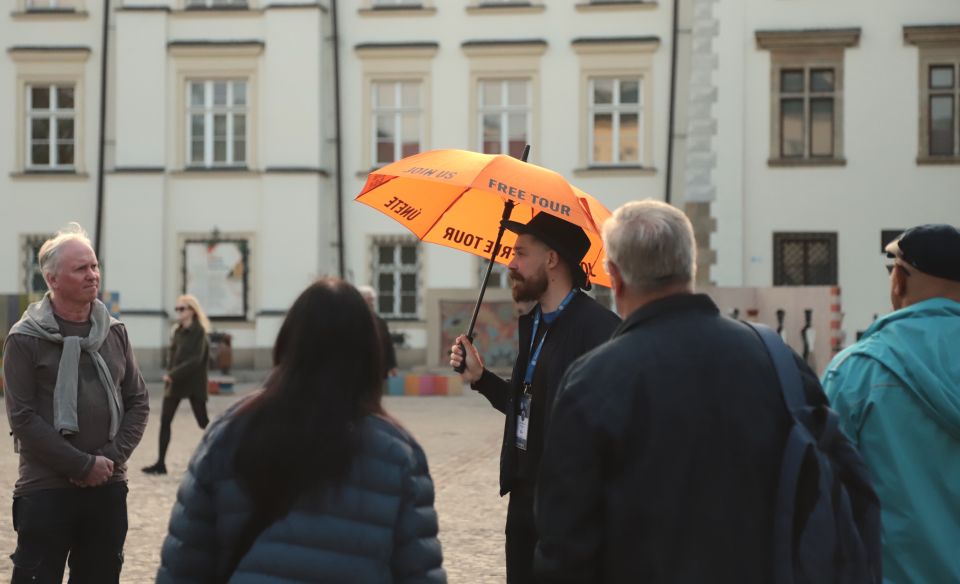 Krakow: Jewish Quarter and Former Ghetto Tour - Tour Experience